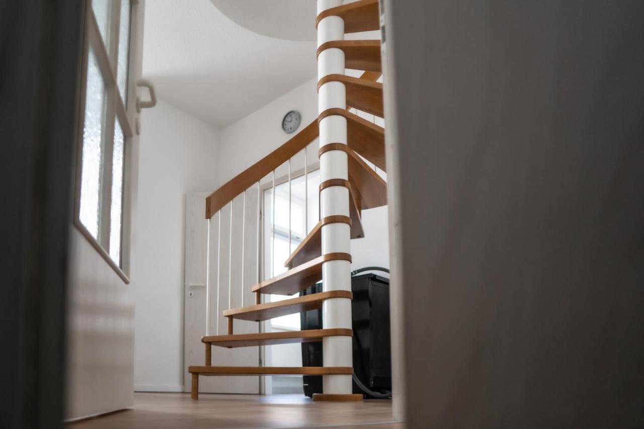 Malerische Maisonettewohnung Mit Zwei Balkonen 플라우엔 외부 사진